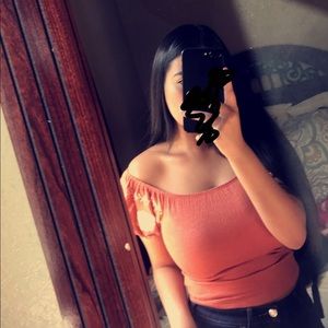 Meet your Posher, Daniela